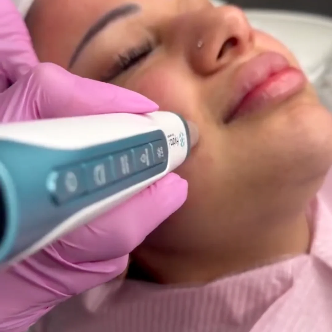 *NEW* Dr. Pen H6 Advanced Serum Infusion Microneedling Pen with Light Therapy - Image 3